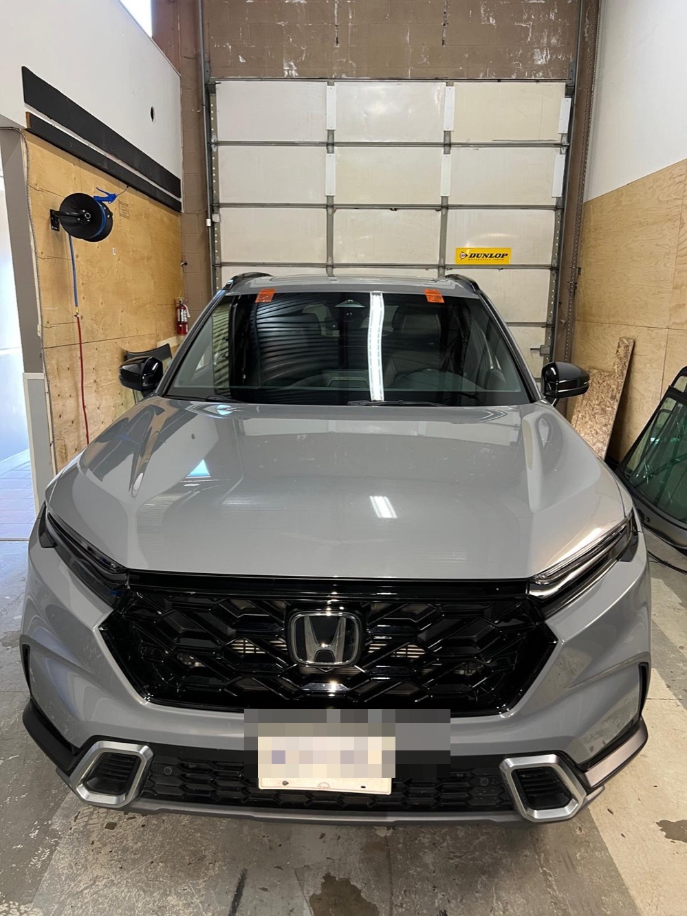 Windshield replacement on a Honda CR-V in Surrey BC